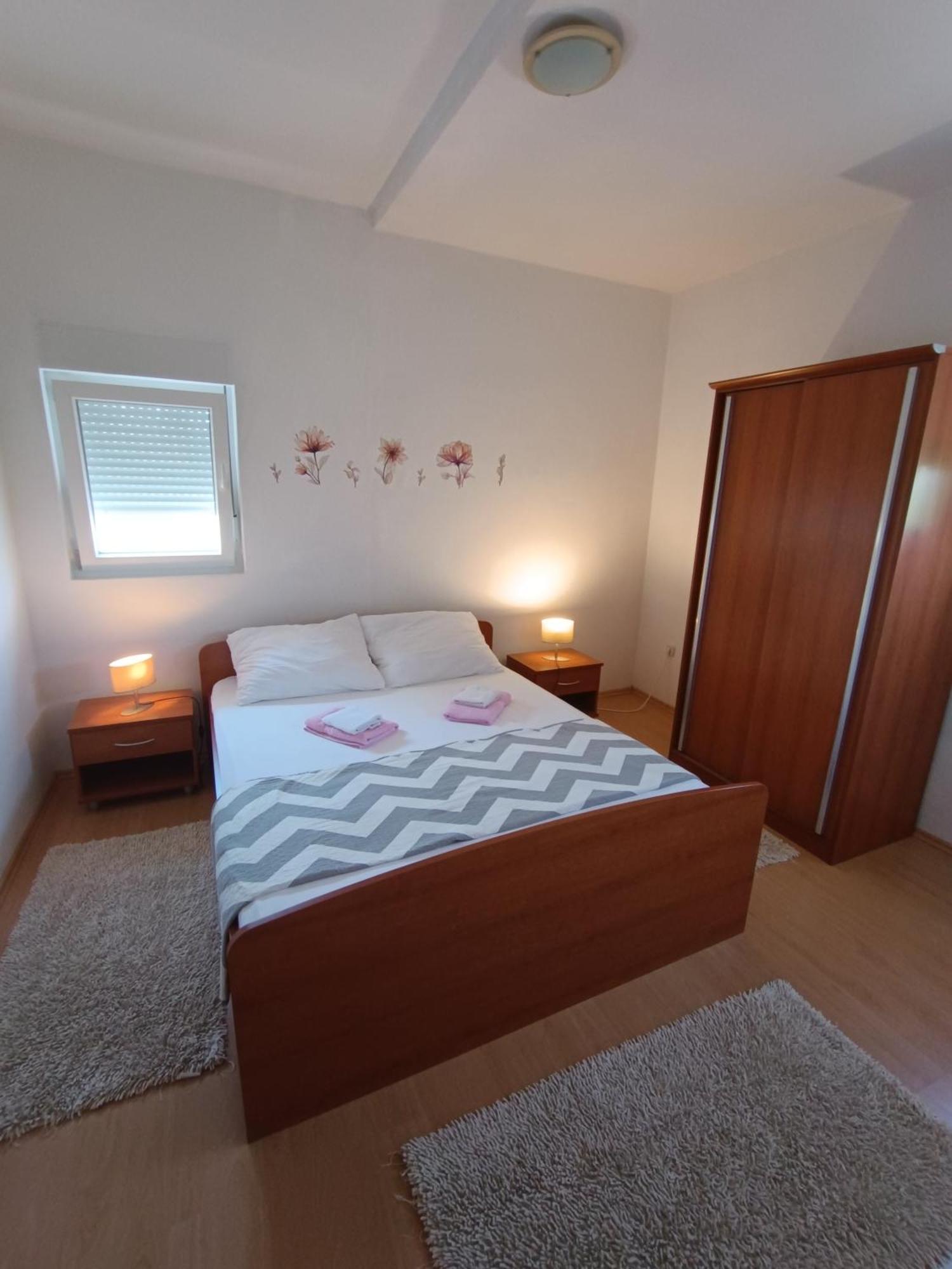Apartman Lea Sukošan エクステリア 写真