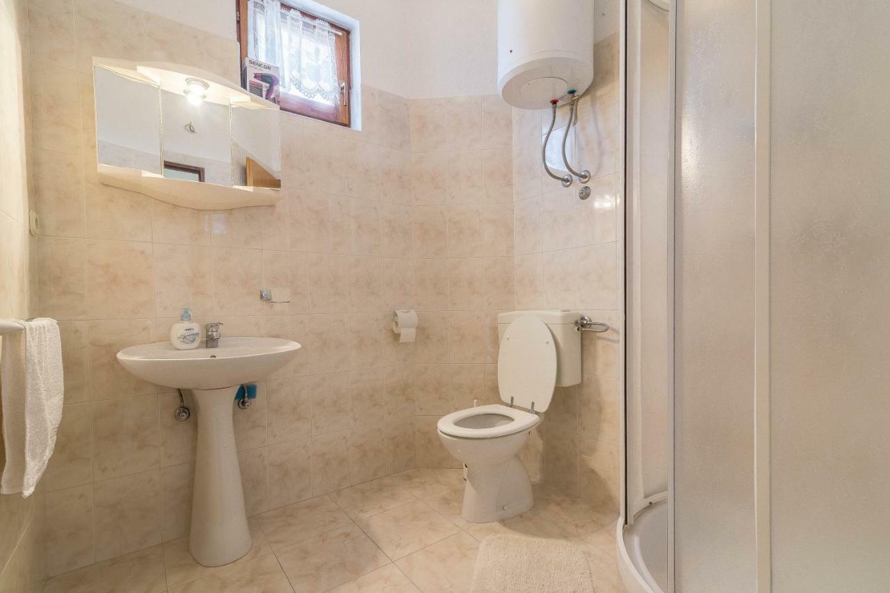 Apartman Lea Sukošan エクステリア 写真